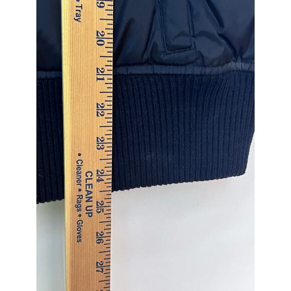 Old Navy Women's Size XL Black Goose Down Full Zip Puffer Vest - Picture 5 of 6